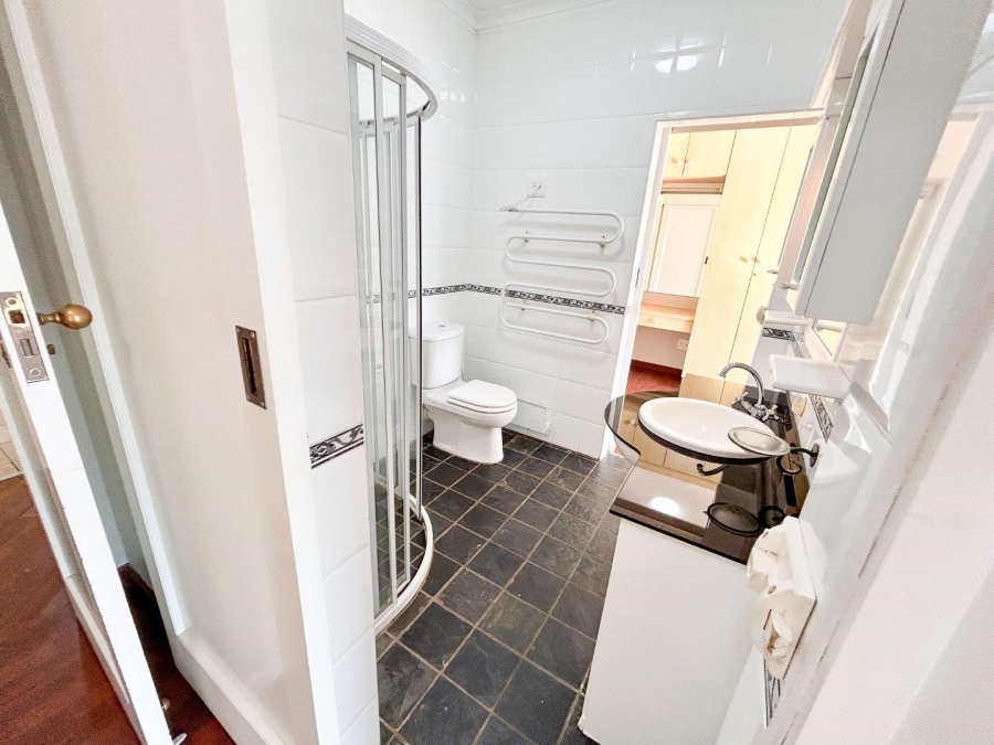 4 Bedroom Property for Sale in Gonubie North Eastern Cape